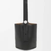 Esnek Damarlı Dana Derisinden Büyük Pebble Bucket Çanta Esnek Damarlı Dana Derisinden Büyük Pebble Bucket Çanta