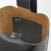 Esnek Damarlı Dana Derisinden Büyük Pebble Bucket Çanta Esnek Damarlı Dana Derisinden Büyük Pebble Bucket Çanta