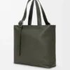 Esnek Damarlı Dana Derisinden Loop Zipped Tote çantası Esnek Damarlı Dana Derisinden Loop Zipped Tote çantası