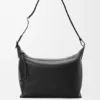 Esnek Pürüzsüz Dana Derisi ve Jakarlı Cubi Crossbody Çanta Esnek Pürüzsüz Dana Derisi ve Jakarlı Cubi Crossbody Çanta