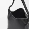 Esnek Pürüzsüz Dana Derisi ve Jakarlı Cubi Crossbody Çanta Esnek Pürüzsüz Dana Derisi ve Jakarlı Cubi Crossbody Çanta