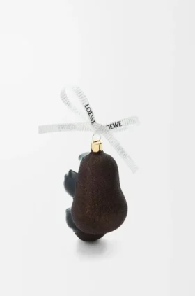 Üfleme cam yılbaşı süsü