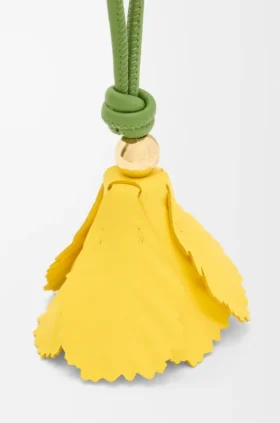 Klasik Dana Derisinden Tulip Charm