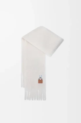 Mohair ve Yün Karışımından Üretilmiş Eşarp