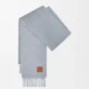 Mohair ve yünden yapılmış fular Mohair ve yünden yapılmış fular