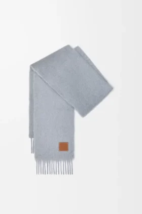 Mohair ve yünden yapılmış fular