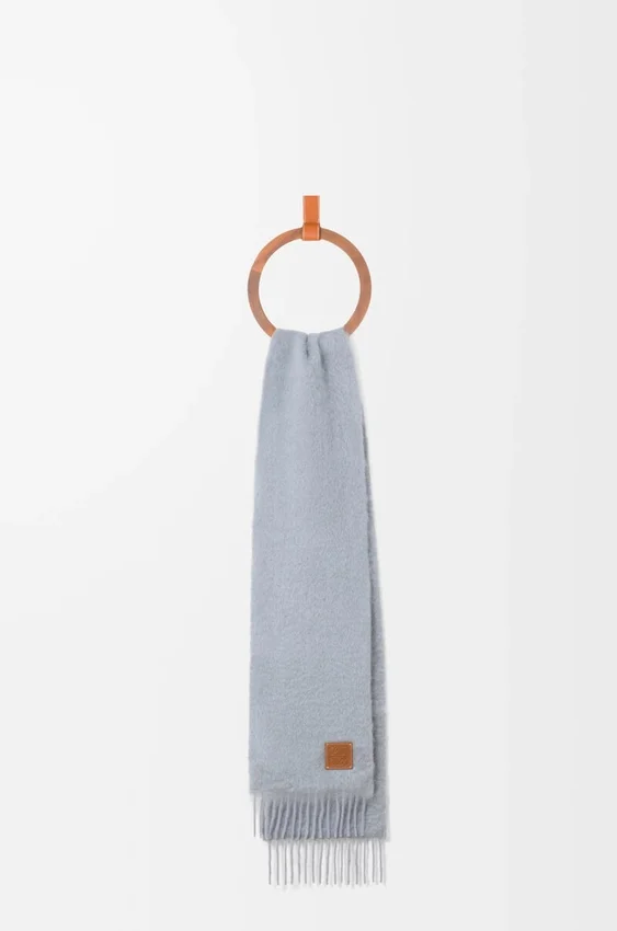 Mohair ve yünden yapılmış fular Mohair ve yünden yapılmış fular