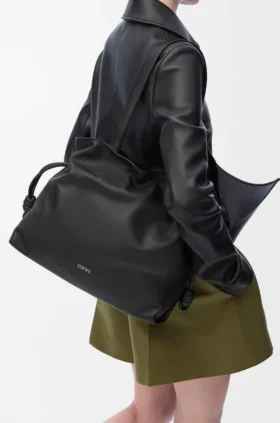 Nappa Dana Derisinden Büyük Flamenco Clutch Nappa Dana Derisinden Büyük Flamenco Clutch