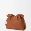 Nappa Dana Derisinden Büyük Flamenco Clutch Nappa Dana Derisinden Büyük Flamenco Clutch
