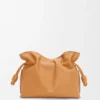 Nappa Dana Derisinden Orta Boy Flamenco Clutch Nappa Dana Derisinden Orta Boy Flamenco Clutch