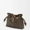 Nappa Dana Derisinden Orta Boy Flamenco Clutch Nappa Dana Derisinden Orta Boy Flamenco Clutch