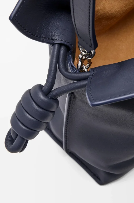 Nappa Dana Derisinden Orta Boy Flamenco Clutch Nappa Dana Derisinden Orta Boy Flamenco Clutch