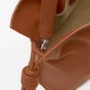 Nappa Dana Derisinden Orta Boy Flamenco Clutch Nappa Dana Derisinden Orta Boy Flamenco Clutch