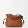 Nappa Dana Derisinden Orta Boy Katmanlı Flamenco Clutch Nappa Dana Derisinden Orta Boy Katmanlı Flamenco Clutch