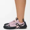 Naylon ve Süet Grip Sneaker’lar Naylon ve Süet Grip Sneaker’lar
