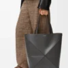 Parlak Dana Derisi XL Puzzle Fold Tote çantası Parlak Dana Derisi XL Puzzle Fold Tote çantası