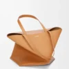 Parlak Dana Derisi XL Puzzle Fold Tote çantası Parlak Dana Derisi XL Puzzle Fold Tote çantası