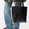 Parlak Dana Derisinden Orta Boy Puzzle Fold Tote çantası Parlak Dana Derisinden Orta Boy Puzzle Fold Tote çantası