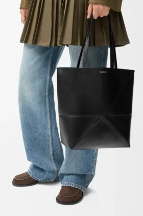 Parlak Dana Derisinden Orta Boy Puzzle Fold Tote çantası