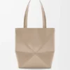Parlak Dana Derisinden Orta Boy Puzzle Fold Tote çantası Parlak Dana Derisinden Orta Boy Puzzle Fold Tote çantası