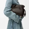 Parlak Dana Derisinden Panta Medium Flamenco Clutch Parlak Dana Derisinden Panta Medium Flamenco Clutch