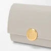 Parlak Nappa Dana Derisinden Pebble Küçük Dikey Cüzdan Parlak Nappa Dana Derisinden Pebble Küçük Dikey Cüzdan