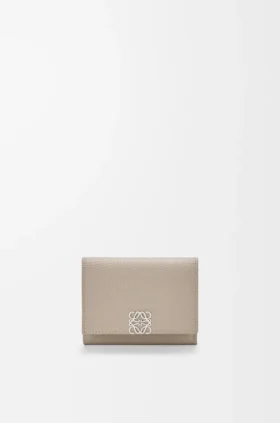 Pebble Desenli Dana Derisinden Anagram Üç Katlı Cüzdan
