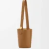 Pürüzsüz Dana Derisinden Orta Boy Pebble Bucket Çanta