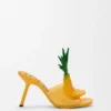 PVC’den yapılmış Petal Ananas Sandalet PVC’den yapılmış Petal Ananas Sandalet