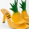 PVC’den yapılmış Petal Ananas Sandalet PVC’den yapılmış Petal Ananas Sandalet