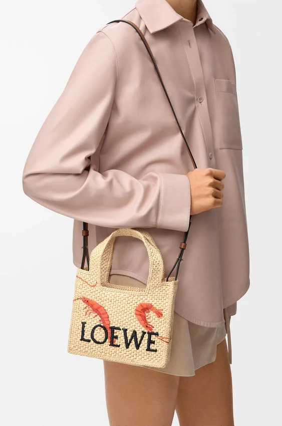 Rafya’dan Mini Loewe Font Tote çanta Rafya’dan Mini Loewe Font Tote çanta