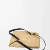 Rafya’dan Orta Boy Puzzle Fold Tote çantası Rafya’dan Orta Boy Puzzle Fold Tote çantası