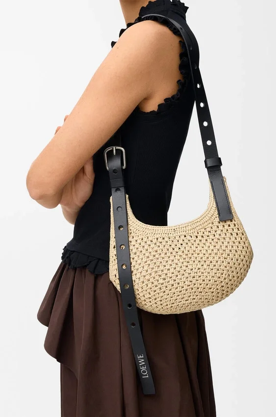 Rafya ve Dana Derisinden Mini Punch Hole Hobo Rafya ve Dana Derisinden Mini Punch Hole Hobo