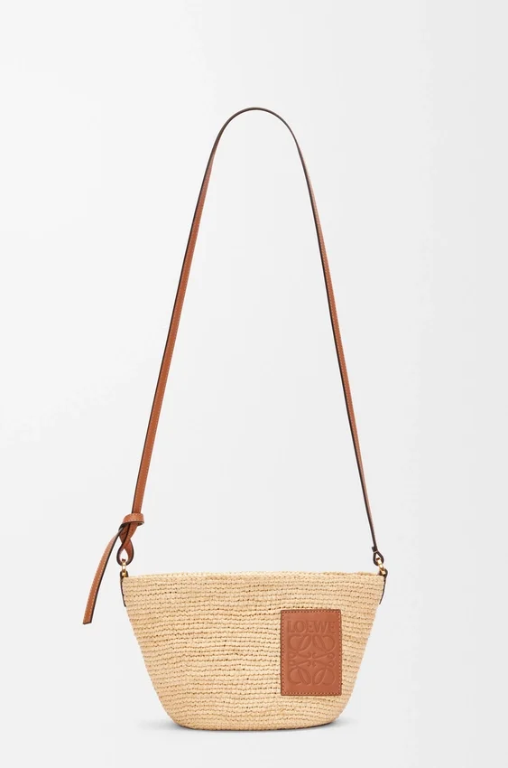 Rafya ve Dana Derisinden Slit Pochette Çanta Rafya ve Dana Derisinden Slit Pochette Çanta