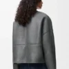 Shearling’den Pebble Hırka Shearling’den Pebble Hırka