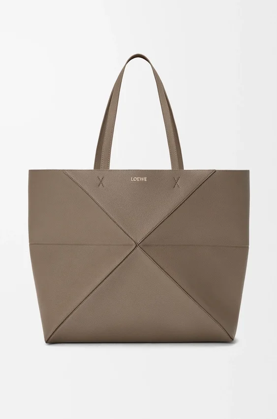 Yumuşak Damarlı Dana Derisinden Büyük Yatay Puzzle Fold Tote Çantası Yumuşak Damarlı Dana Derisinden Büyük Yatay Puzzle Fold Tote Çantası