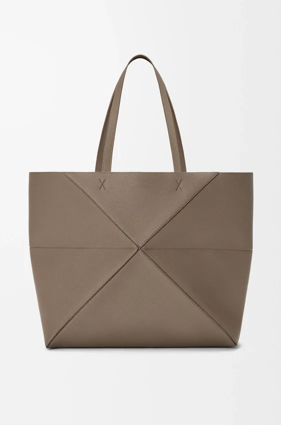 Yumuşak Damarlı Dana Derisinden Büyük Yatay Puzzle Fold Tote Çantası Yumuşak Damarlı Dana Derisinden Büyük Yatay Puzzle Fold Tote Çantası