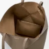 Yumuşak Damarlı Dana Derisinden Büyük Yatay Puzzle Fold Tote Çantası Yumuşak Damarlı Dana Derisinden Büyük Yatay Puzzle Fold Tote Çantası