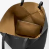 Yumuşak Damarlı Dana Derisinden Büyük Yatay Puzzle Fold Tote Çantası Yumuşak Damarlı Dana Derisinden Büyük Yatay Puzzle Fold Tote Çantası
