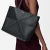 Yumuşak Damarlı Dana Derisinden Orta Boy Yatay Puzzle Fold Tote Çantası Yumuşak Damarlı Dana Derisinden Orta Boy Yatay Puzzle Fold Tote Çantası