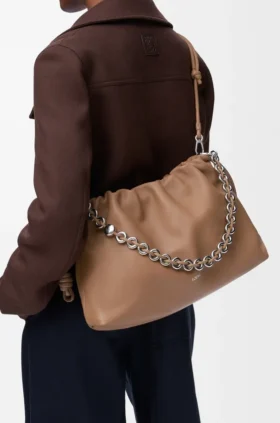 Yumuşak Nappa Kuzu Derisinden Büyük Flamenco Purse
