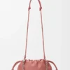 Yumuşak Nappa Kuzu Derisinden Orta Boy Flamenco Purse Yumuşak Nappa Kuzu Derisinden Orta Boy Flamenco Purse