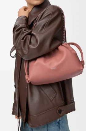 Yumuşak Nappa Kuzu Derisinden Orta Boy Flamenco Purse